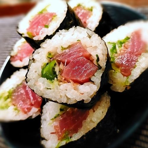 ◆ Thick rolled tuna sushi