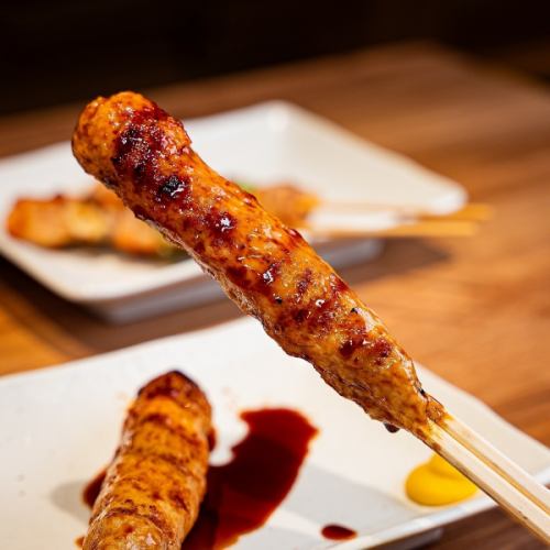 Hand-kneaded meatball skewers (salt and sauce) each