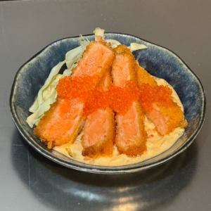 サーモンレアカツ