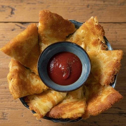 We offer a wide variety of izakaya menu items that are also carefully designed to look great!