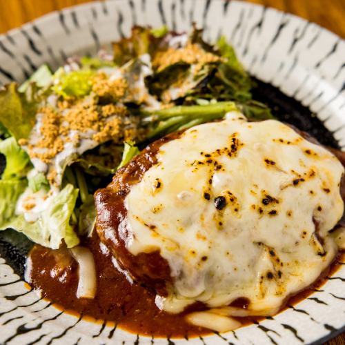 【自家製ソース】牛タンハンバーグ◆中から肉汁が溢れ出る