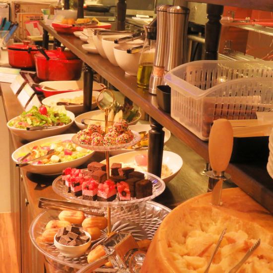 結婚式やパーティー、女子会などお祝いごとに華を添えます♪