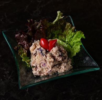 島産紅芋と北海道産キタアカリのやみつきポテトサラダ
