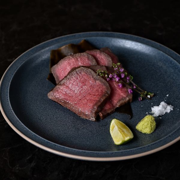 沖縄県産和牛の昆布締め焼き