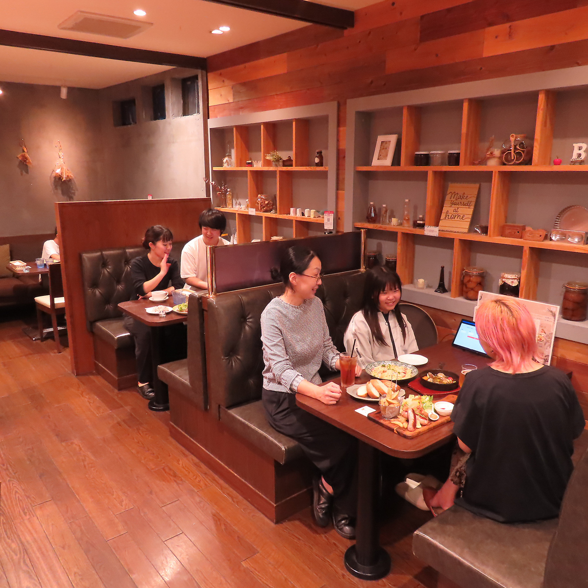 子連れスペース有！ゆったり安心して食事を楽しめるお店です♪