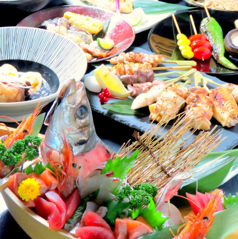 Fresh seafood is delicious! 5 minutes walk from Himeji Station [Seafood x Local chicken x Private room izakaya]
