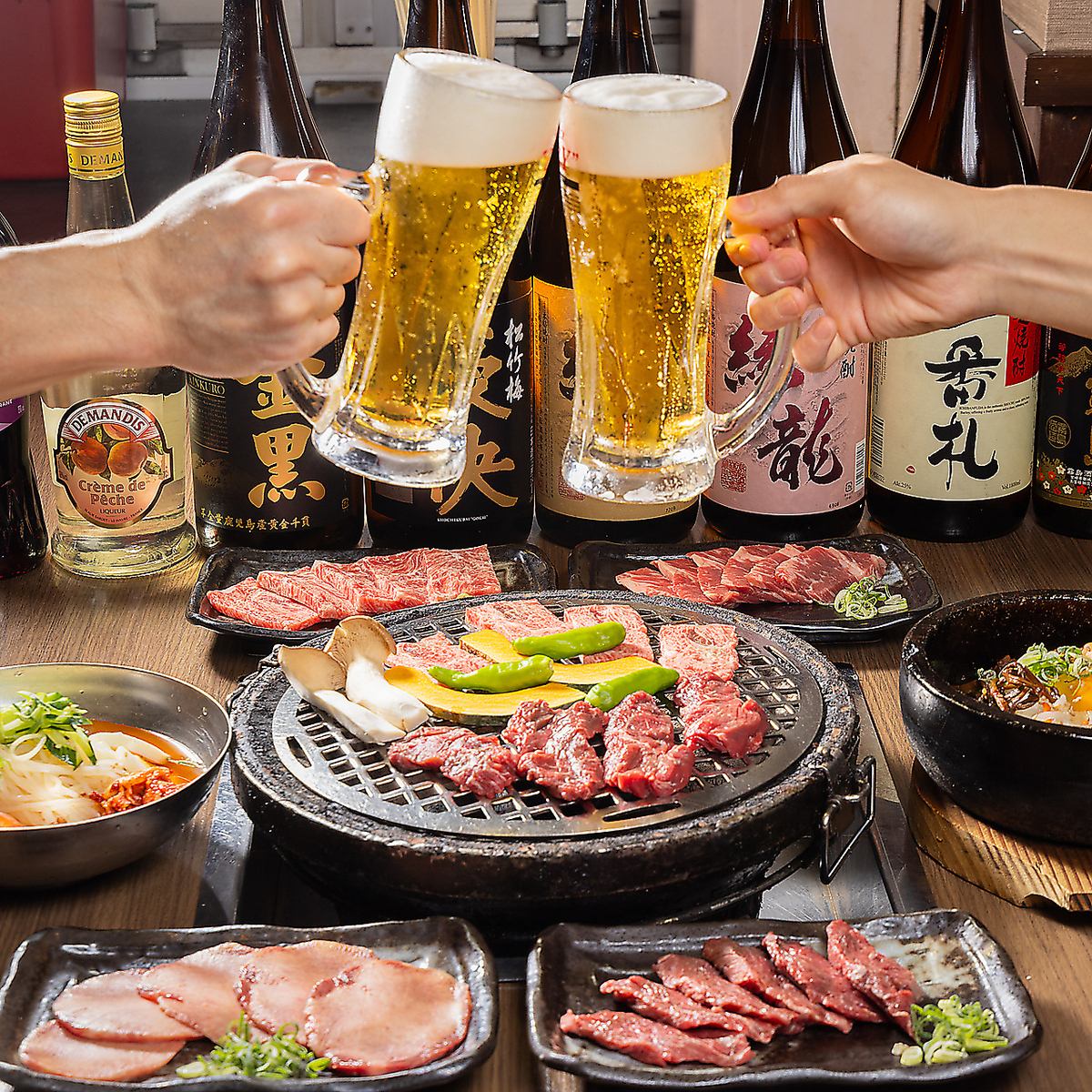 大人気！名物の焼肉食べ飲み放題は4200円(税込)～★宴会コースは飲み放題付4500円～★
