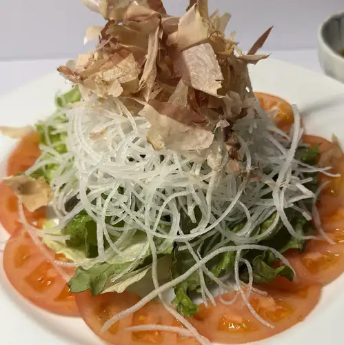 大根とおかかサラダ