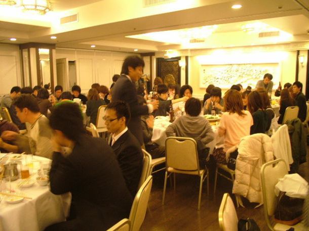 Report on the banquet! It seems that you can enjoy Chinese food at a round table♪We can accommodate up to 200 people, so we can accommodate any kind of banquet★