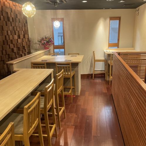 お洒落な落ち着きある店内