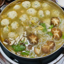 川森食品監修とり鍋味噌鍋(2~3人前)