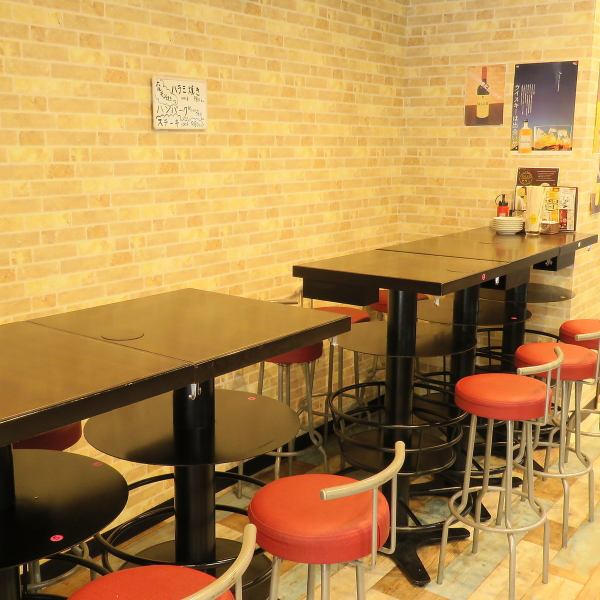 [Table seating] There are six tables for one table and four tables for four, we have prepared a table ♪ You can attach a seat and a maximum of 10 people can also use it.A table with a sense of bulk creates a stylish atmosphere! A delicious beer can be felt more delicious ♪ It is also perfect for the second house use and Saku drink ◎