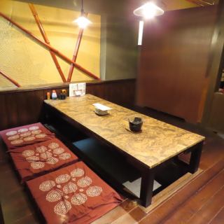 二樓設有下沉式被爐座位,非常適合20人左右的聚會。 【榮/新榮/東新町/日式料理/家常菜/宴會/公司聚會/無限暢飲/包間/肉類/海鮮/忘年會/新年會/女子會/迎新會/歡送會/住吉/女子大學/名古屋/新榮町/包廂/全包間】