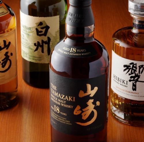 A selection that will impress even connoisseurs, including small quantities of sake