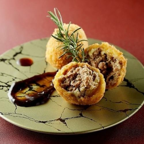 Hida beef minced meat cutlet