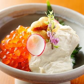 生湯葉刺し　雲丹いくら