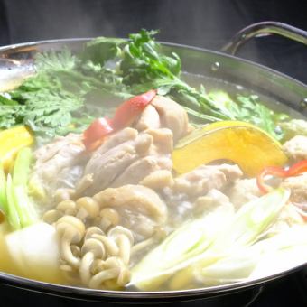 [Lunch] Awaji chicken and Kobe seasonal vegetables "Shio Koji Nabe" 3,000 yen course