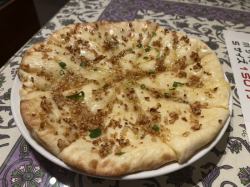 ガーリックチーズナン