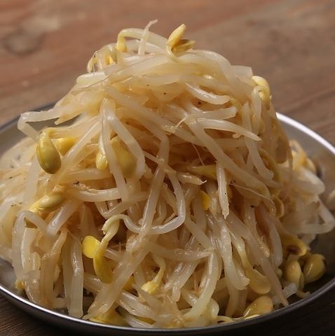 Bean sprouts namul