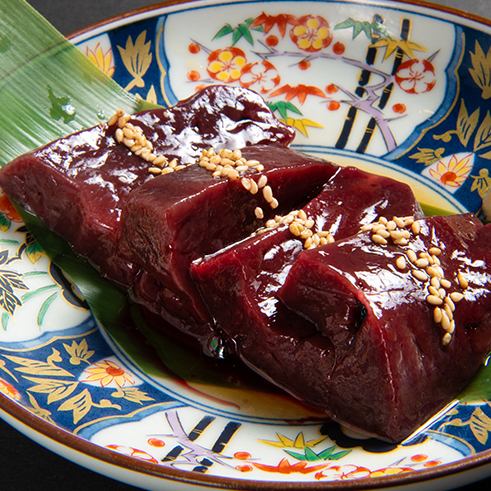 Omi beef (top) fatty offal/fresh thick-sliced Omi beef liver