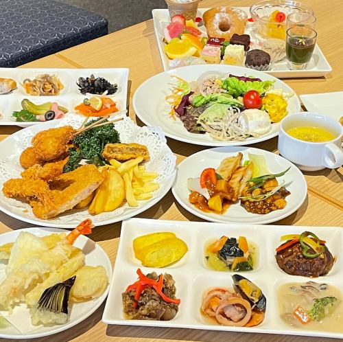 Enjoy the spectacular view from the restaurant on the 17th floor.Chef's signature buffet