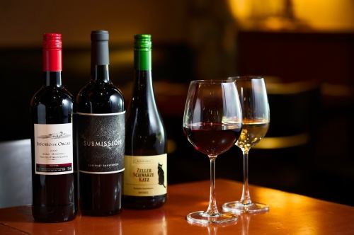 Enjoy wines carefully selected by sommeliers at a great value!