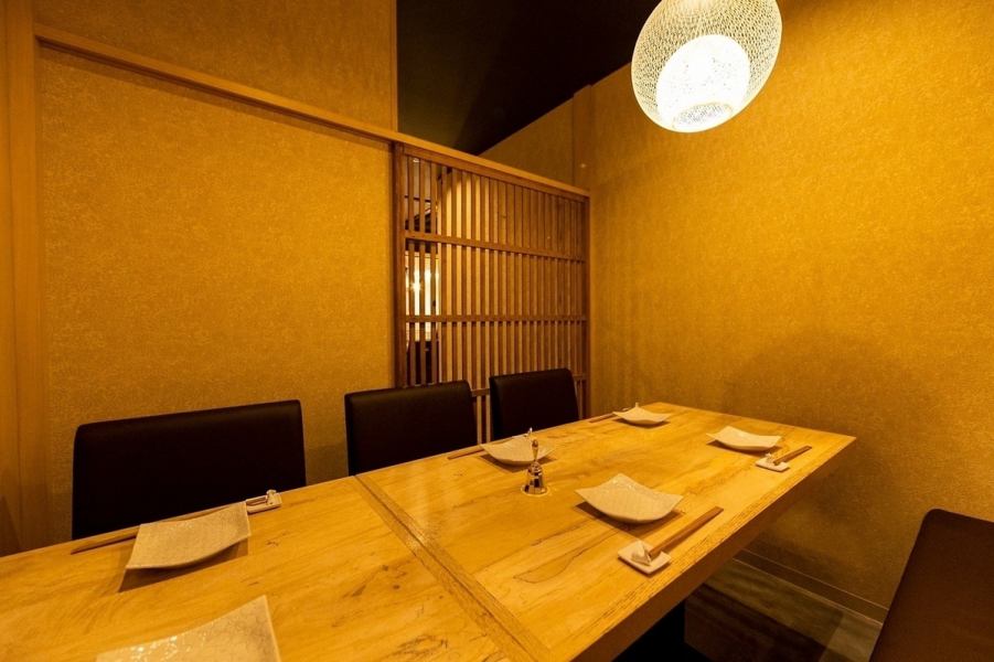 [Private rooms are also available!] Table seats (for 4 or 6 people) are available.Also, the table seats for 6 people can be used as semi-private seats! These are popular seats, so please make a reservation as soon as possible if you wish to have them.