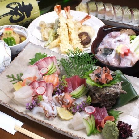 Taste the fresh seasonal fresh fish and domestic beef in Japanese seasonal sake in Kochi