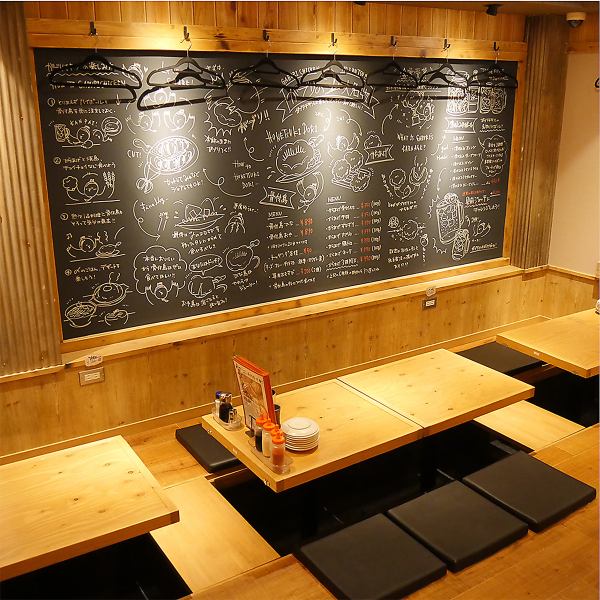 Lots of sunken kotatsu seats! We also have all-you-can-drink courses and banquet courses! We are currently accepting private banquets! Please feel free to contact us regarding course content, number of people, budget, etc.