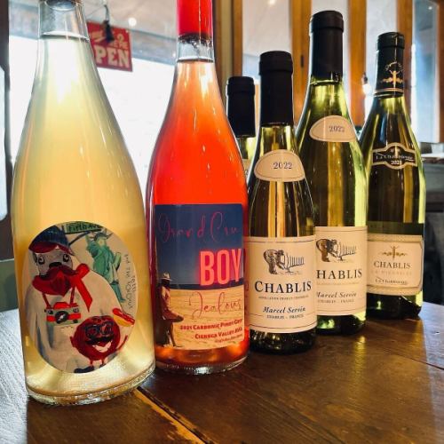 New wines have arrived.

From classic wines to natural wines

White, red and orange too!

"Oysters with Chablis"

Starting this year, half bottles of Chablis will also be available.

Of course, full bottles are also available.
We look forward to seeing you!

📍Fresca Oyster Bar & Kitchen
3-3-8 Sakaemachi, Kawaguchi City, Saitama Prefecture 048-229-6618
@the.fresca

📍Oysters, Robata and Obanzai Restaurant Kuku (sister store)
2-3-7 Saiwai-cho, Kawaguchi City, Saitama Prefecture 048-242-5269
@syokudo.kuku

#Fresca Kawaguchi
#DiningKuku
#Kawaguchi Gourmet
#Raw oysters
#Oyster bar
#Kawaguchi Izakaya
#Kawaguchi Station
#Places where you can drink nature wine
#Natural wine
#Oistagram
#Western food
#Italian
#French
#Spain
#lunch
#dinner
#White wine
#Orange wine
#Chablis