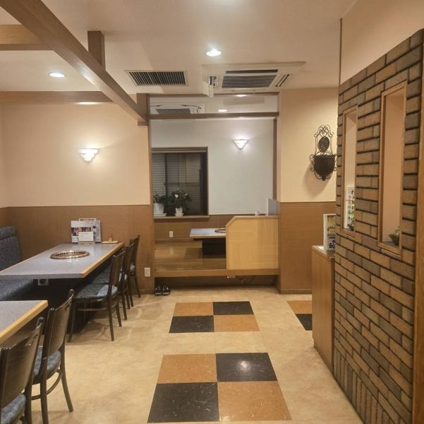 【最大20名様まで貸切のご予約を承っております】各種宴会やお祝いの席、記念日などの相談を承っておりますので、店舗までお気軽にご連絡ください♪サプライズ演出のサポートも可能です。大切な方との思い出に残るひとときになるよう、スタッフ一同心を込めてお手伝いいたします。