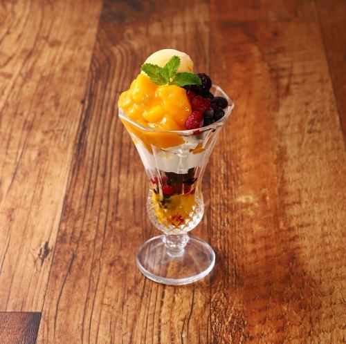 MANGO PARFAITマンゴーパフェ