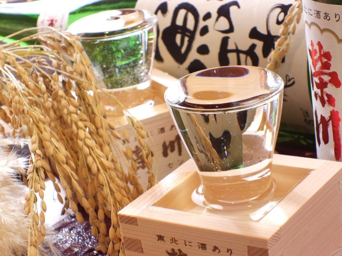 There is a wide variety of local sake such as Eikawa Junmaishu and Jun Aizu Junmai Ginjo!
