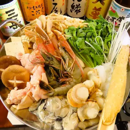 [Otsu Year-End Party] Seafood hot pot with crab, shrimp, and scallops! Luxurious course including horse sashimi and beef steak ★ 120-minute all-you-can-drink included for 6000 yen