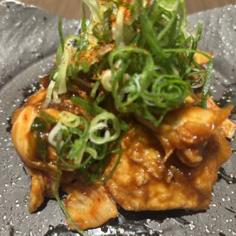 鶏とキムチの辛みそ和え
