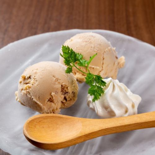 Chestnut ice cream