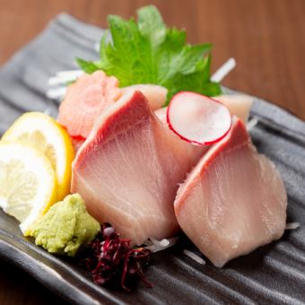 Sashimi: Winter Yellowtail