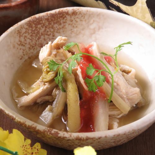 山うどと鶏肉の梅肉おとし