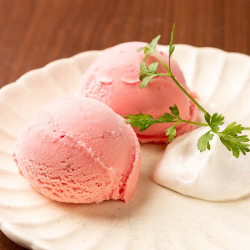 あまおうアイス