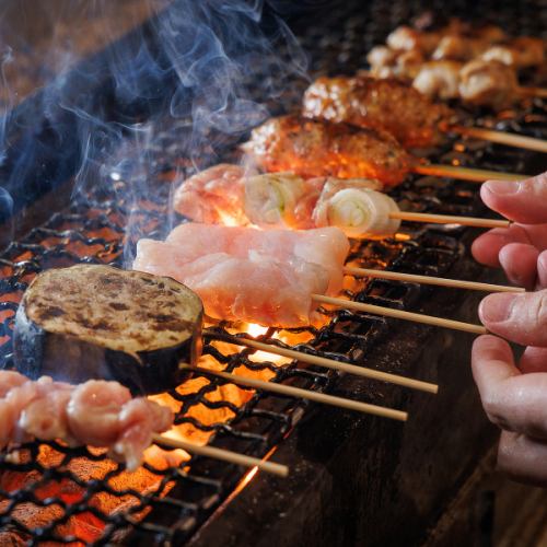炭火で焼き上げた本格炭火焼きとり