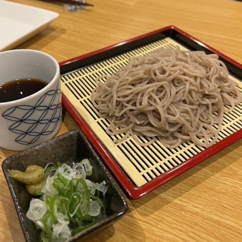 信州白糸そば使用　ざるそば