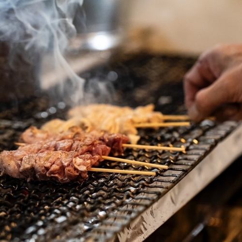 どこにも負けない炭火の串！