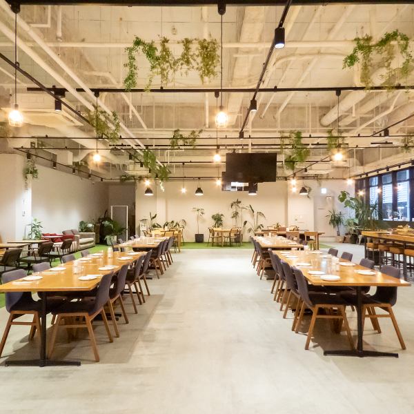 [Now accepting reservations for welcome and farewell parties and year-end parties] This banquet hall can accommodate up to 100 people (150 people in the stands)! ★ It can be used for a variety of party occasions, including company banquets, private parties, wedding receptions, and student club welcome parties.♪ It's sure to become one of your favorites.☆