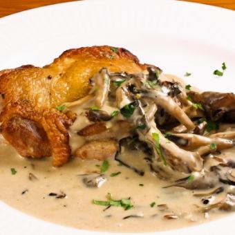 Roasted chicken thigh with mushroom white sauce