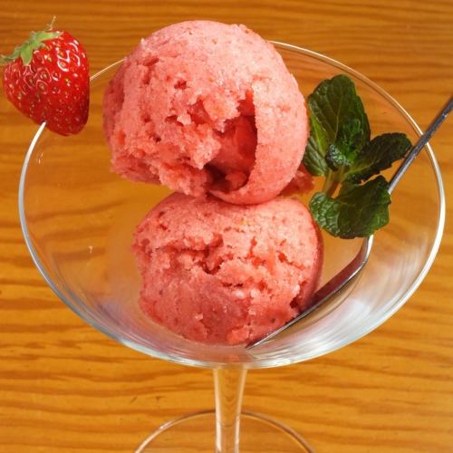 Tochiotome 冰淇淋