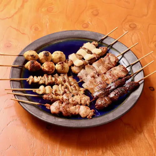 迷ったらコレ！焼鳥盛り合わせ