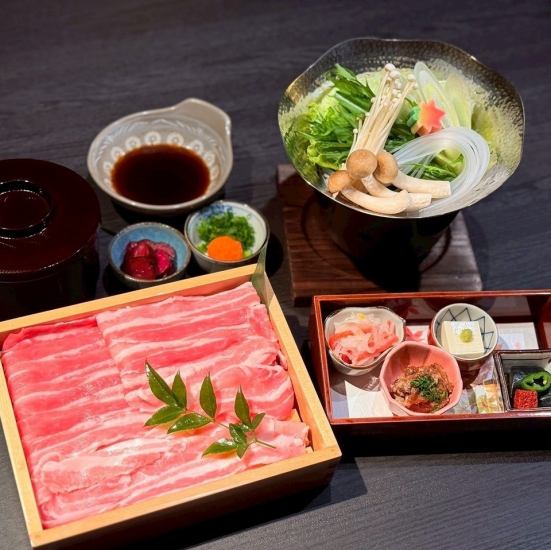 贅沢なしゃぶしゃぶ、すき焼きなどのランチコースをご用意！