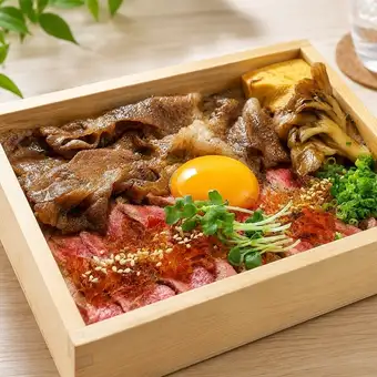 個室でゆっくりランチタイム限定　和牛錦重　　　￥3800円