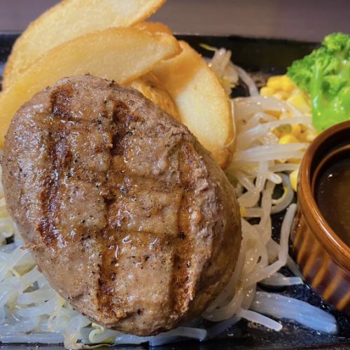 Ultimate two-layered hamburger steak 150g (with rice, free large portion)