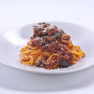 Bolognese for adults (using fresh pasta)